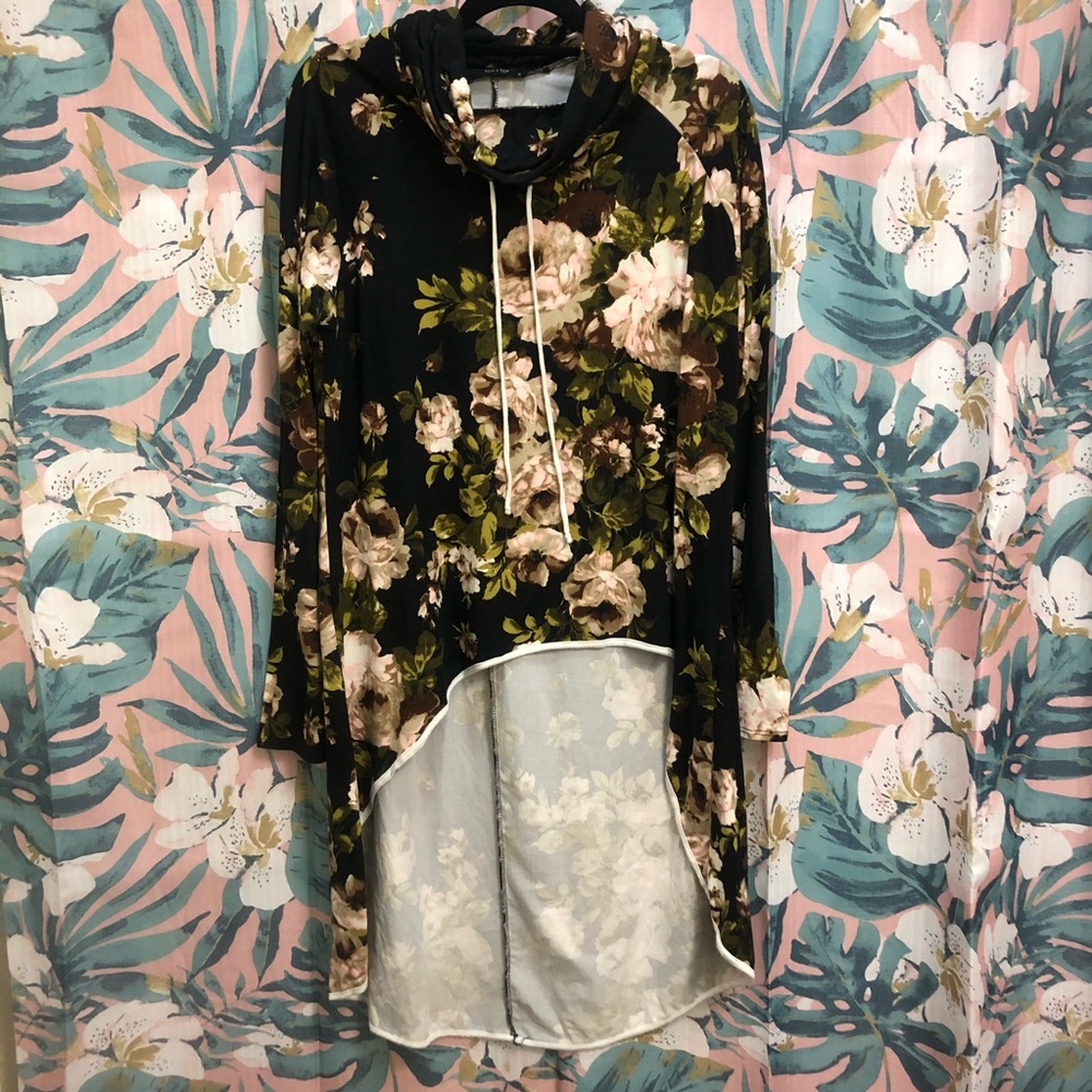 High-low stretchy top